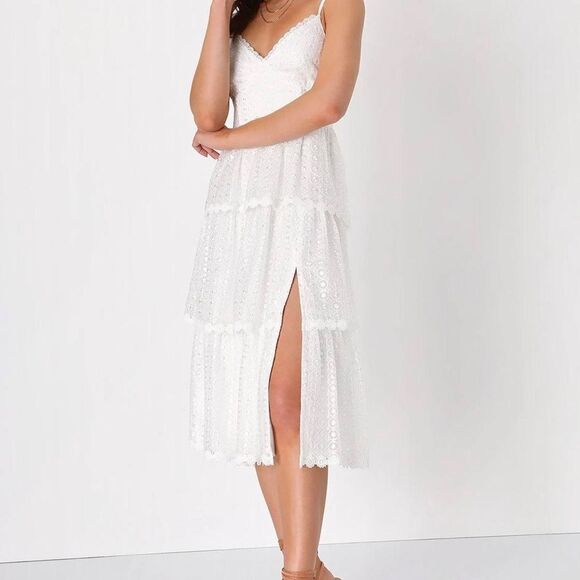 NWT Poetic Poise White Lace Tiered Midi Dress Lulus Size M - Picture 2 of 8